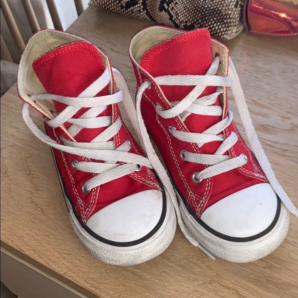 RED CHUCK TAYLOR PRESCHOOL TODDLER